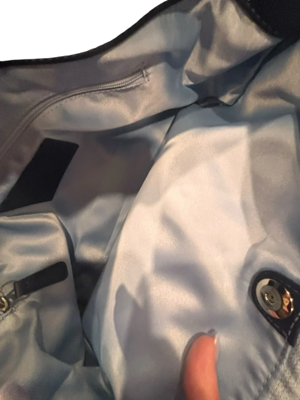 Coach Dark Blue Soft Leather Medium Size Handbag Number M0949-F14686 - Picture 7 of 9